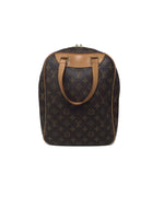 Louis Vuitton 
02 Monogram 
Excursion
 Bag