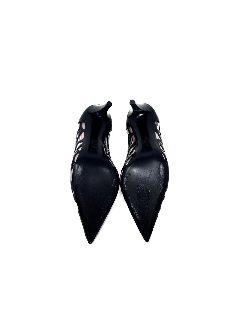 Valentino Size 36 VLogo Vinyl 
Patent Pump