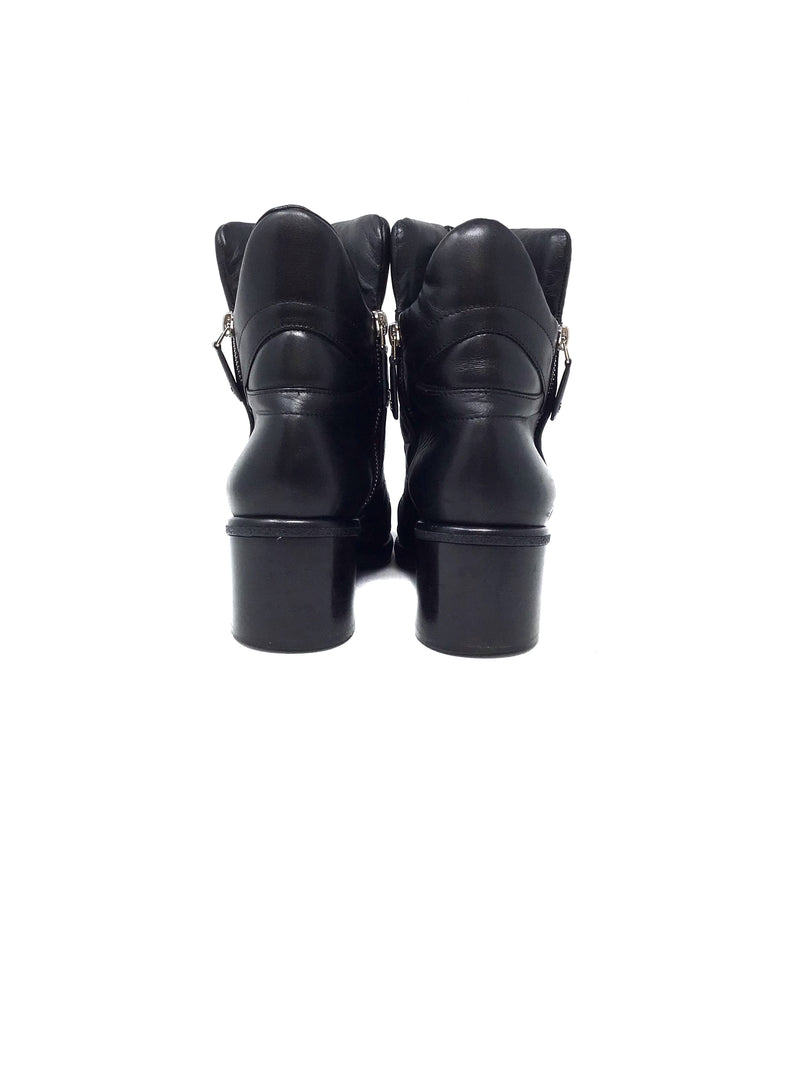 Chanel W Shoe Size 41 Booties