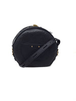 Louis Vuitton 
20 
Boite Chapeau Souple
 MM Empreinte Leather Round Crossbody