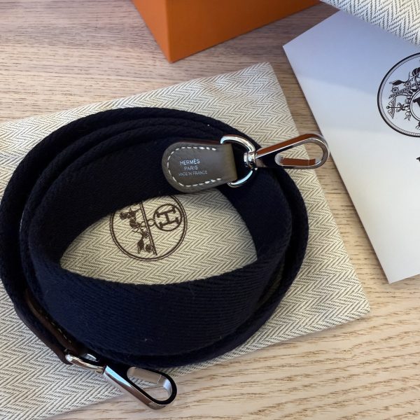 Hermes Taurillon Clemence Amazone Evelyne TPM Etoupe Bleu Indigo with Hermes Twilly
