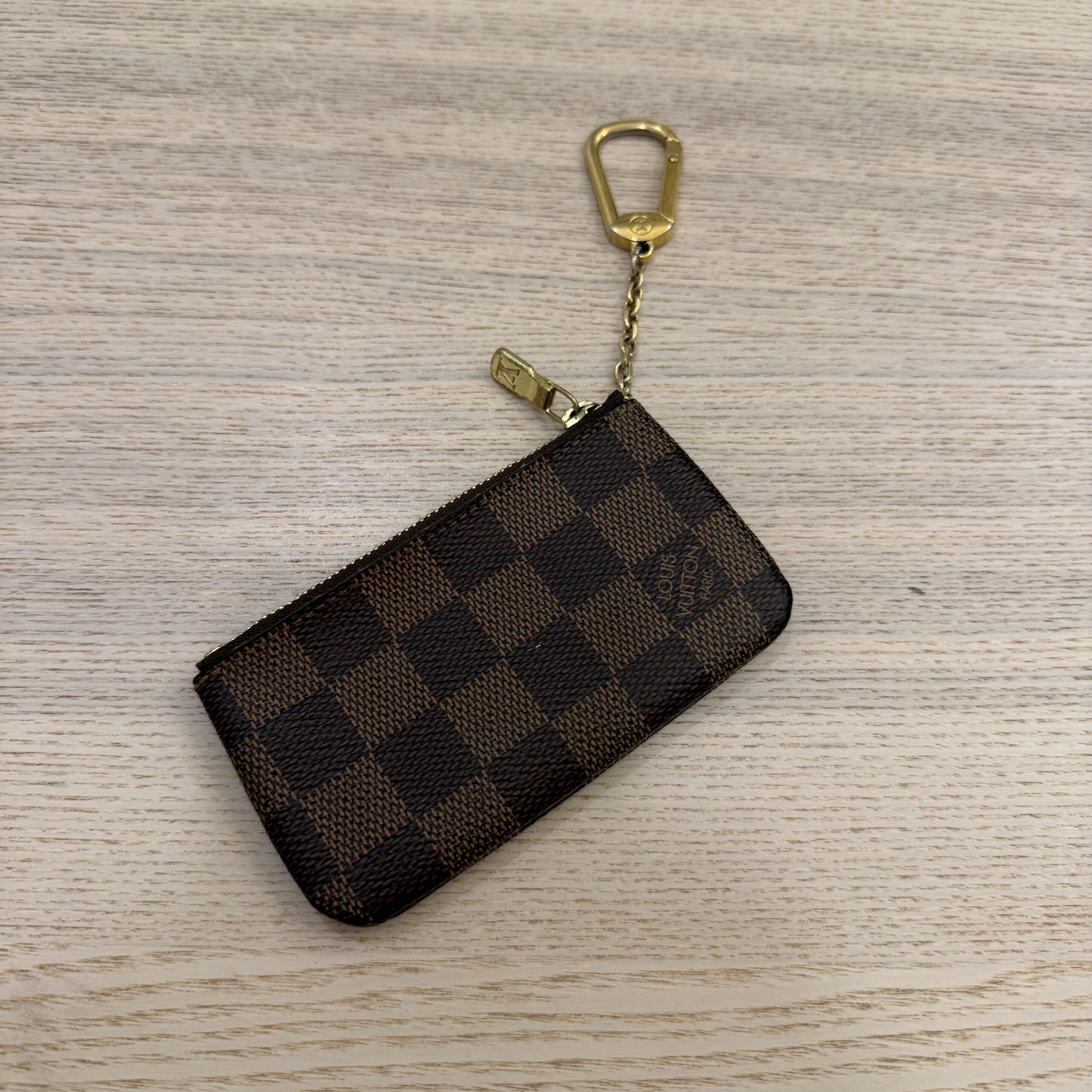 Louis Vuitton Damier Ebene Key Pouch Cles