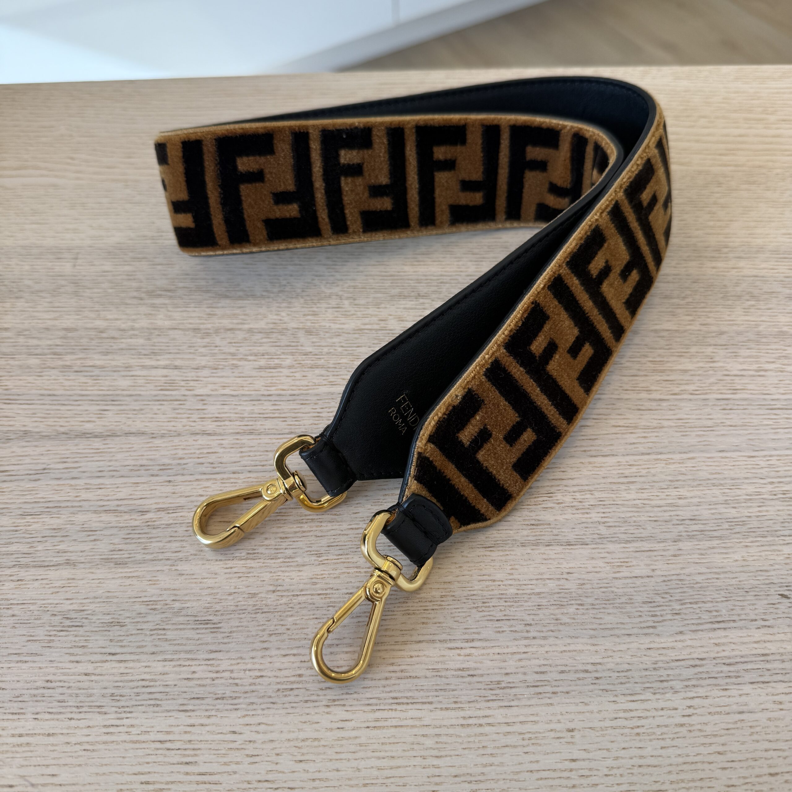 Fend Strap You Shoulder Strap Zucca Velvet