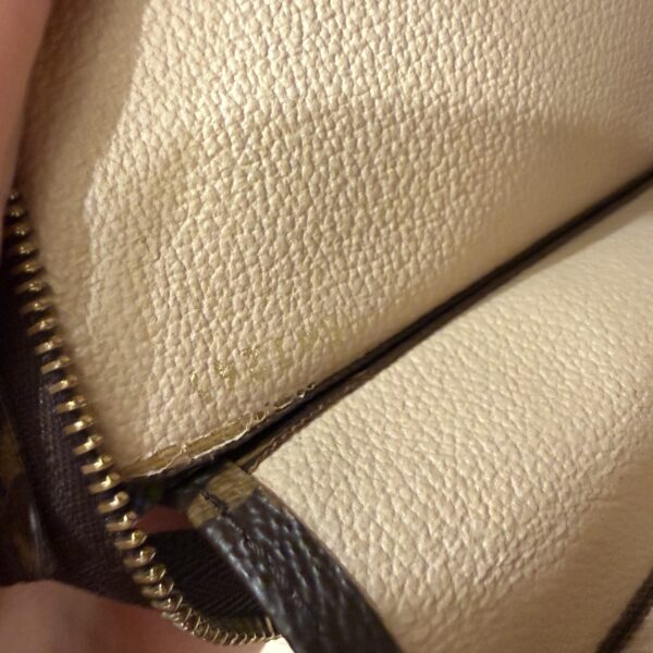 Louis Vuitton Monogram Toiletry 26