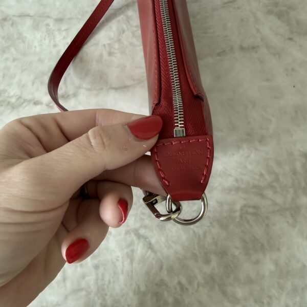 Louis Vuitton Epi Leather Pochette Accessories NM Fuchsia