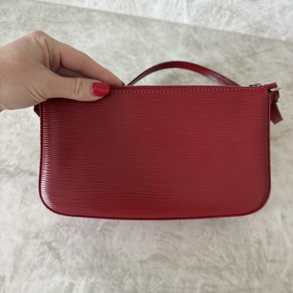Louis Vuitton Epi Leather Pochette Accessories NM Fuchsia