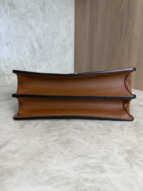 Louis Vuitton Reverse Monogram Dauphine MM