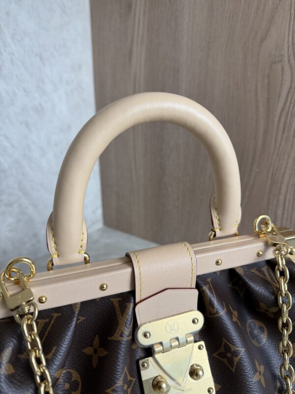 Louis Vuitton Monogram Clutch