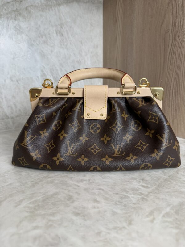 Louis Vuitton Monogram Clutch