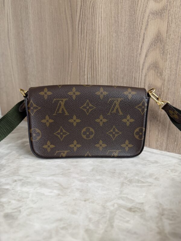 Louis Vuitton Felicie Strap  Go Handbag Monogram Canvas