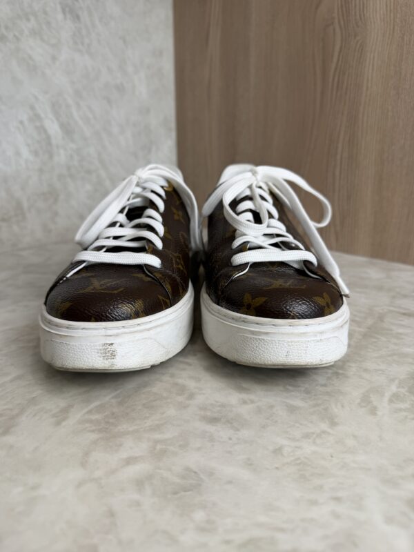 Louis Vuitton Monogram Time Out Sneakers 39