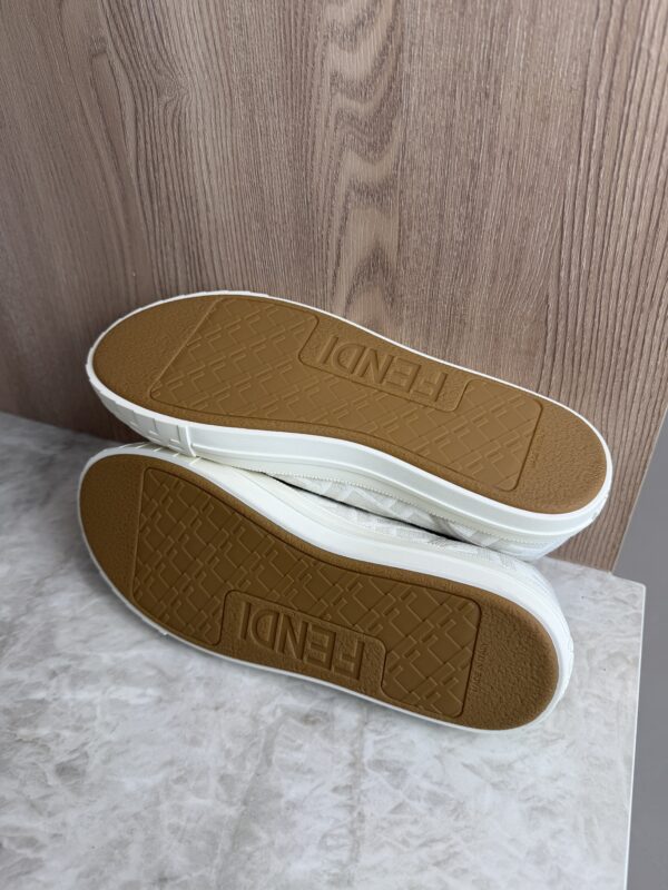 Fendi Zucca FF Logo Canvas Sneakers Womens Size: 9.5
