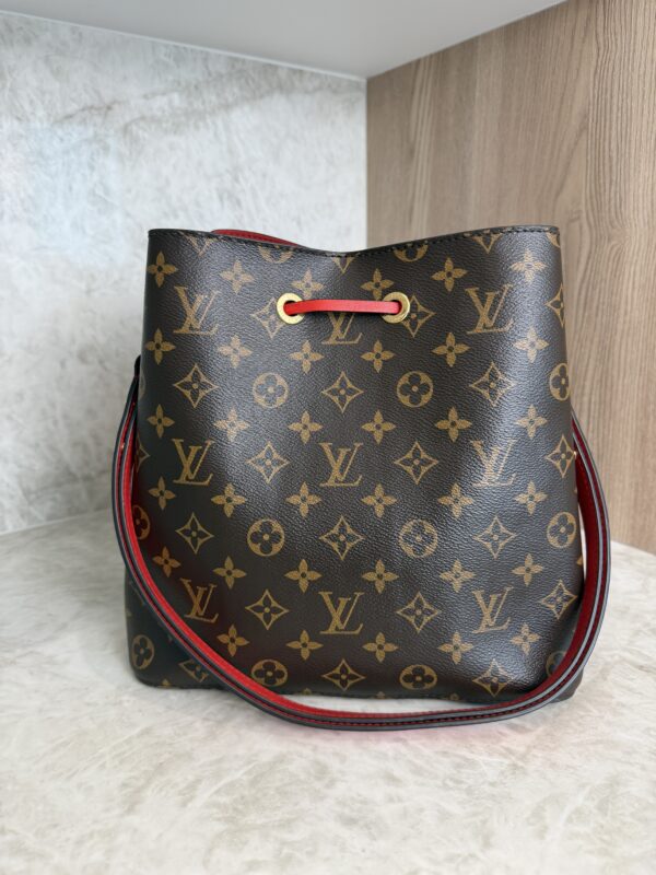 Louis Vuitton Monogram Neonoe MM Cerise