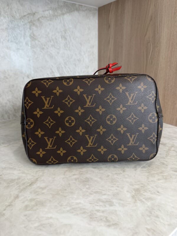 Louis Vuitton Monogram Neonoe MM Cerise