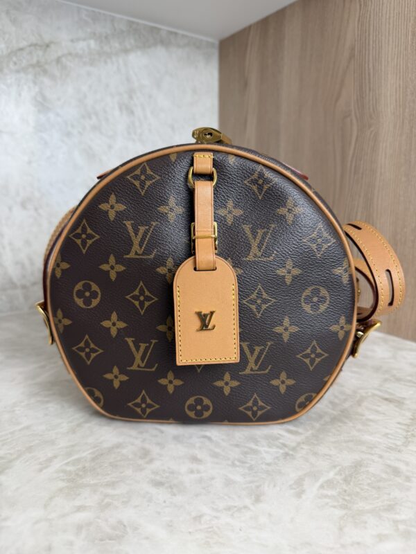 Louis Vuitton Monogram Boite Chapeau Souple MM Bag