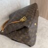 Louis Vuitton Monogram Artsy MM
