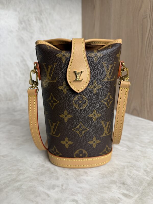Louis Vuitton Monogram Fold Me Pouch