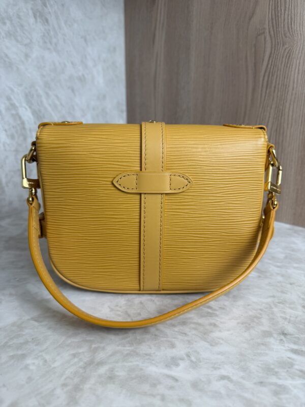 Louis Vuitton Epi Saumur BB Safran