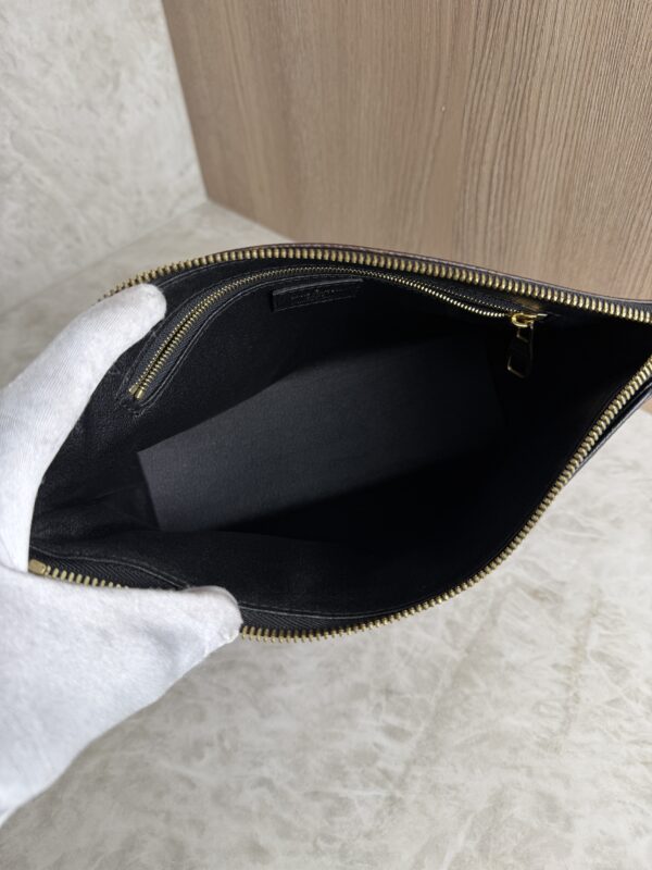 Louis Vuitton Monogram Pallas Beauty Case Black