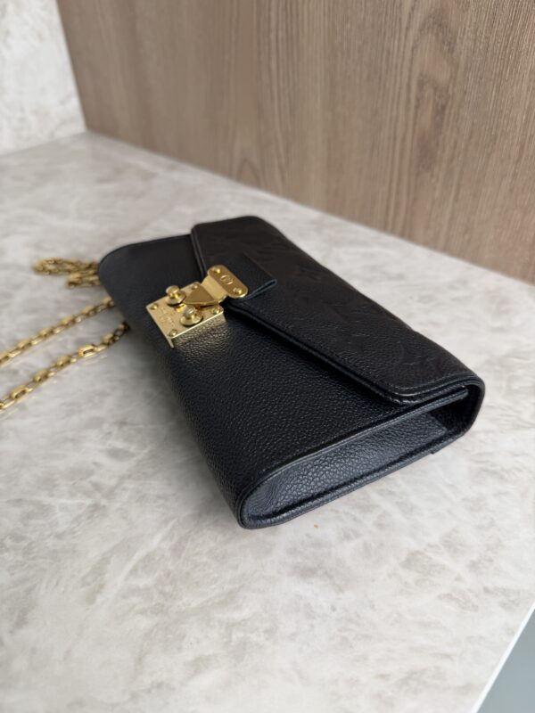 Louis Vuitton Empreinte Pochette Saint Germain Black