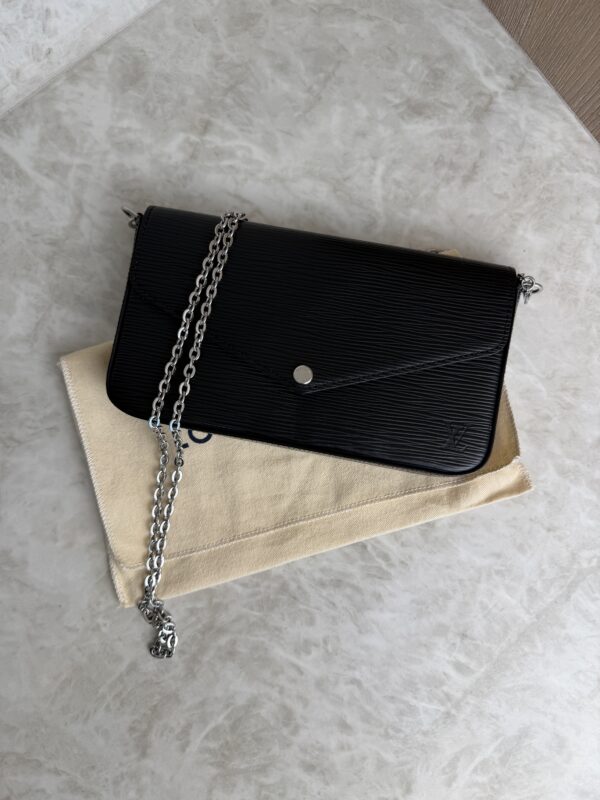 Louis Vuitton Epi Pochette Felicie Chain Wallet Noir