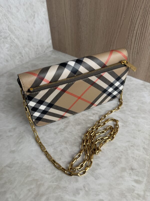 Burberry House Check Halton Wallet on Chain
