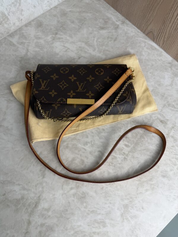 Louis Vuitton Monogram Favorite PM