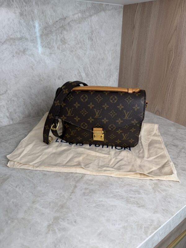 Louis Vuitton Monogram Pochette Metis