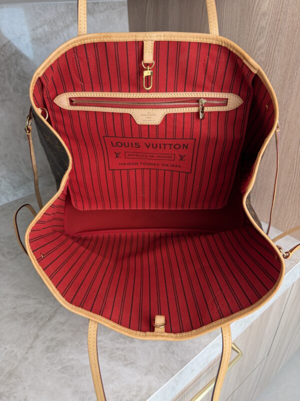 Louis Vuitton Monogram Neverfull GM Red NM